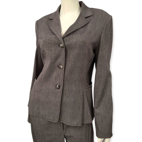 Rafaella Gray 2 Piece Suit 10/12 - Picture 4 of 9